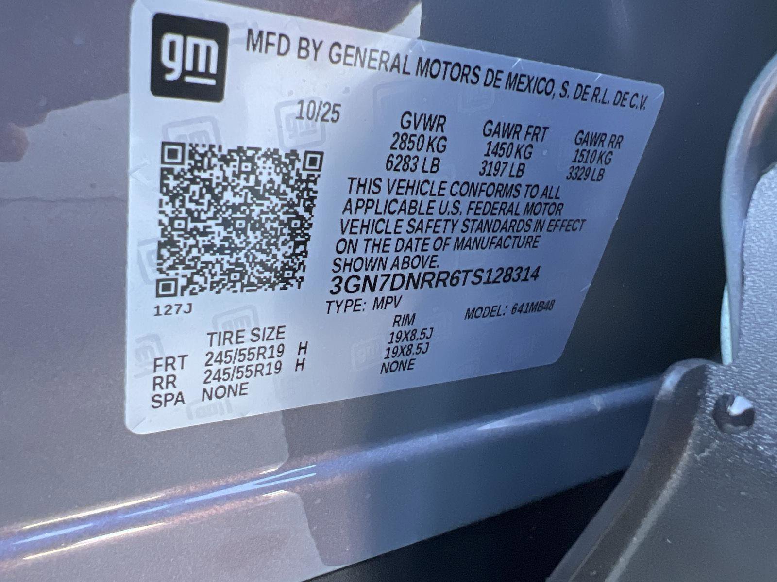 New 2026 Chevrolet Equinox EV LT image 34