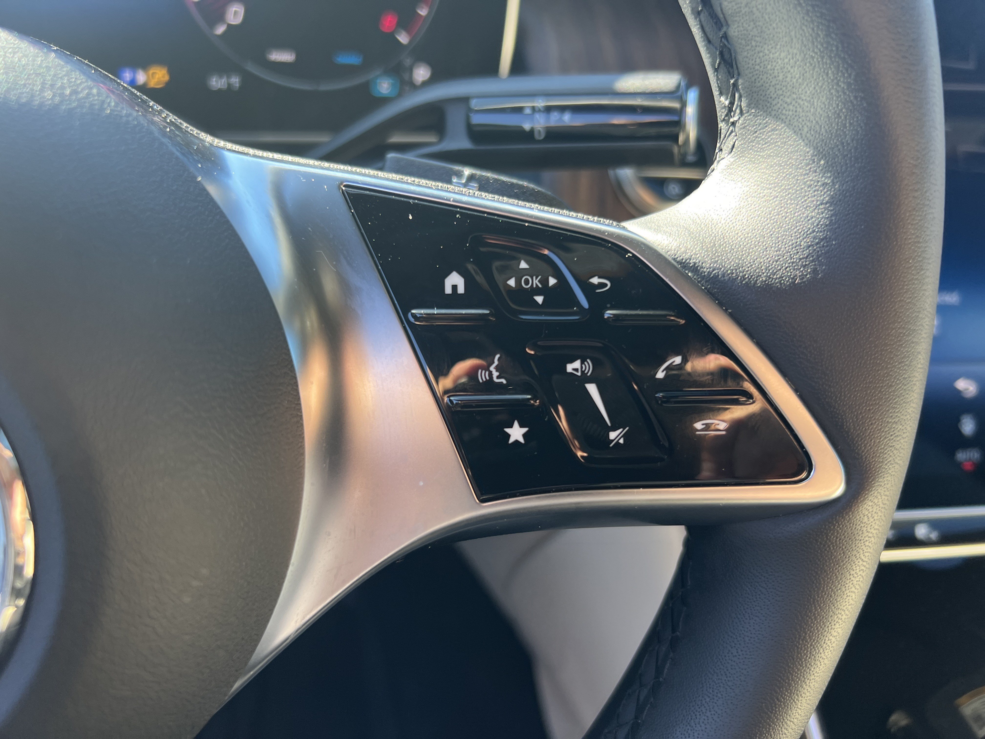 Certified 2026 Mercedes-Benz GLC 300 image 21
