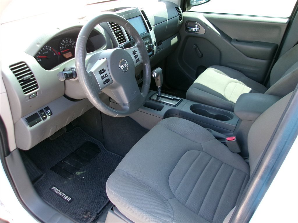 Used 2019 Nissan Frontier S RWD image 14