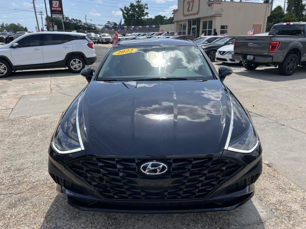 Used 2023 Hyundai Sonata SEL image 2