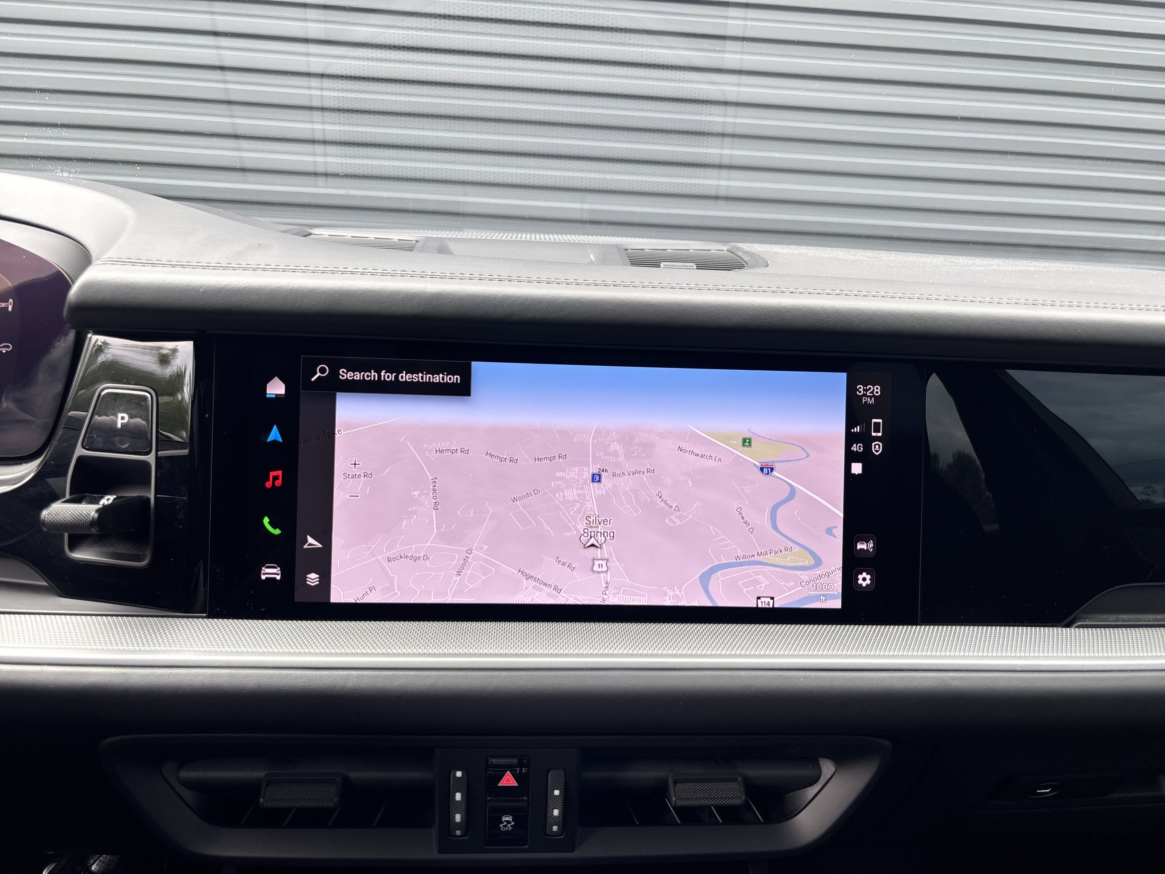 Certified 2024 Porsche Cayenne S image 17