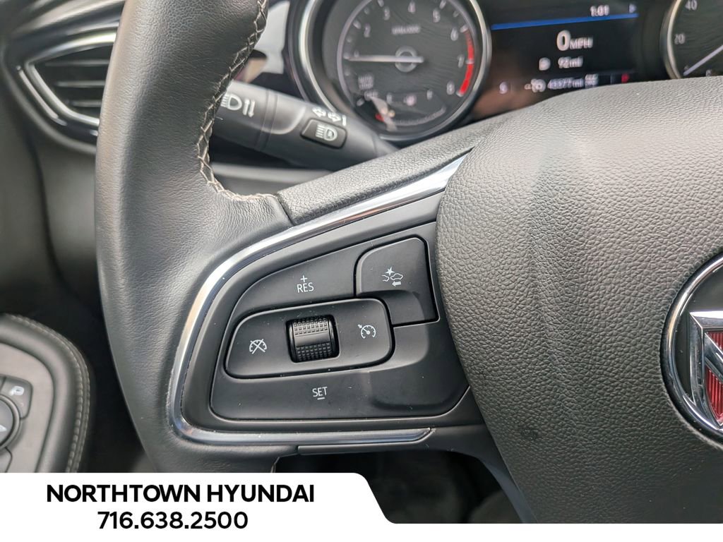 Used 2021 Buick Encore GX Select image 25