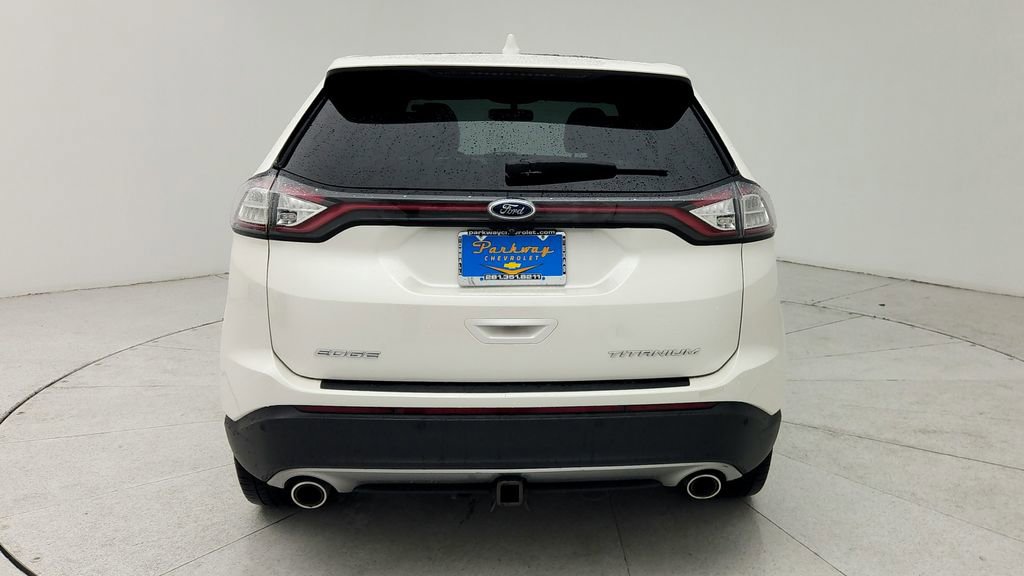 Used 2017 Ford Edge Titanium w/ Equipment Group 301A FWD image 7
