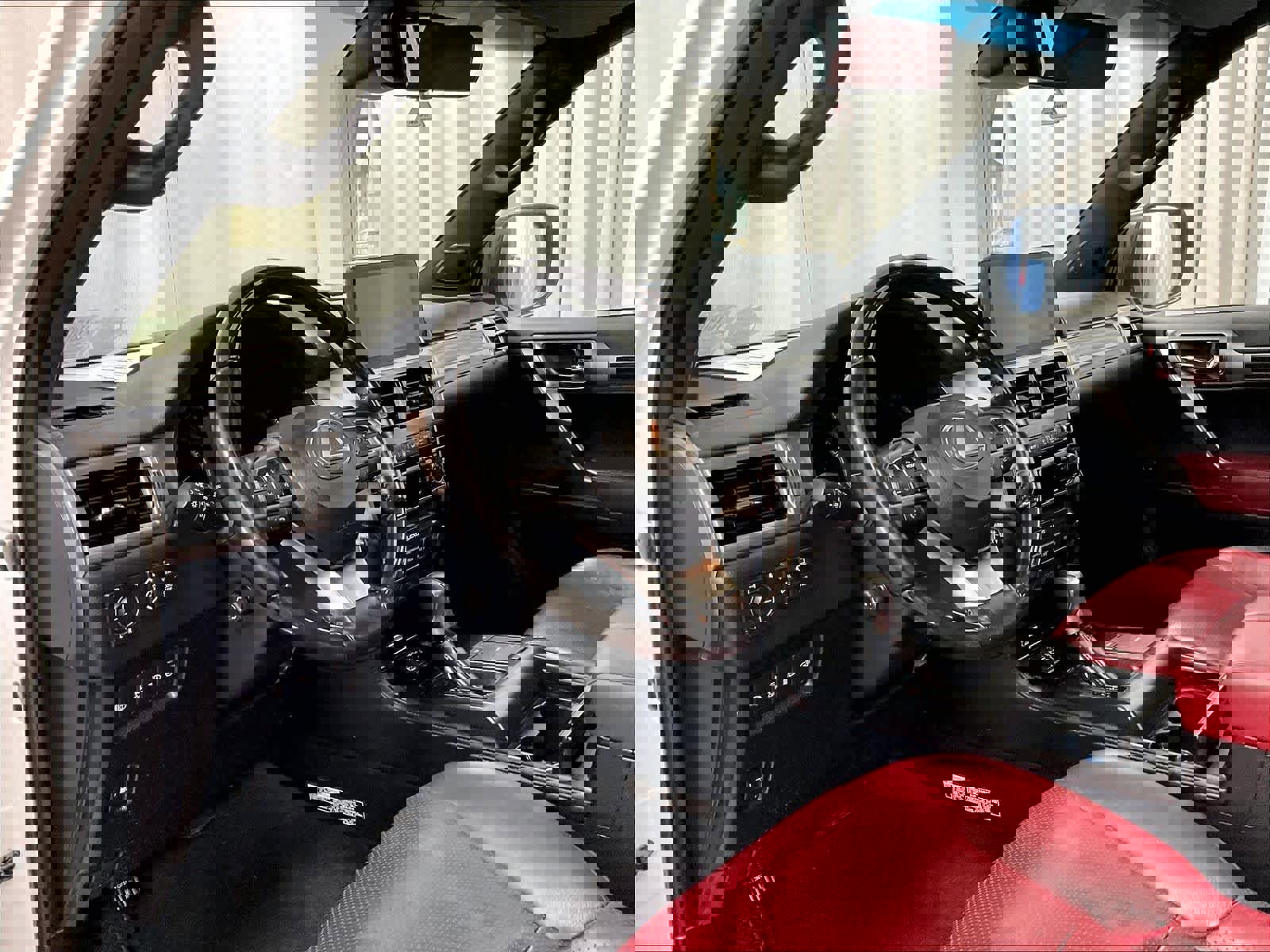 Used 2023 Lexus GX 460 Luxury w/ Sport Design Package image 8