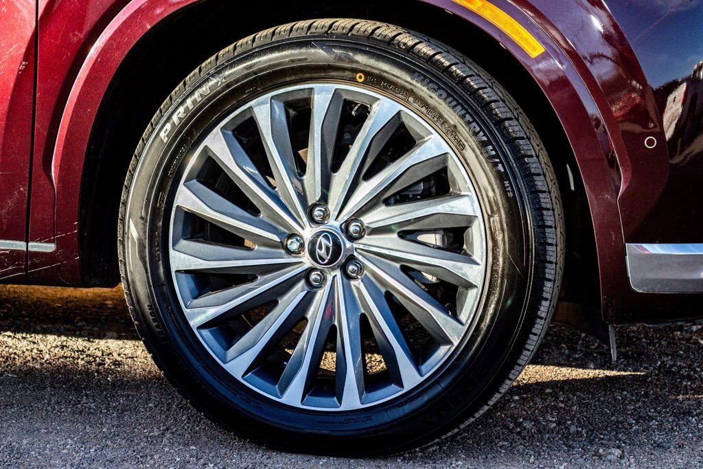 Used 2024 Hyundai Palisade Calligraphy image 10