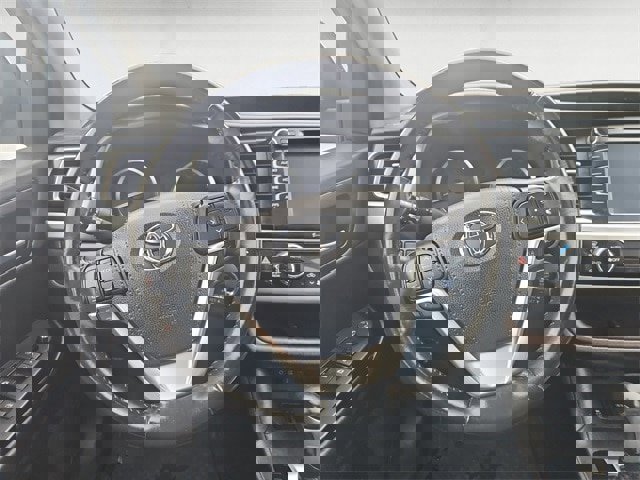 Used 2019 Toyota Highlander XLE image 12