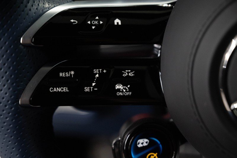 Certified 2025 Mercedes-Benz GLE 53 AMG 4MATIC Coupe image 25