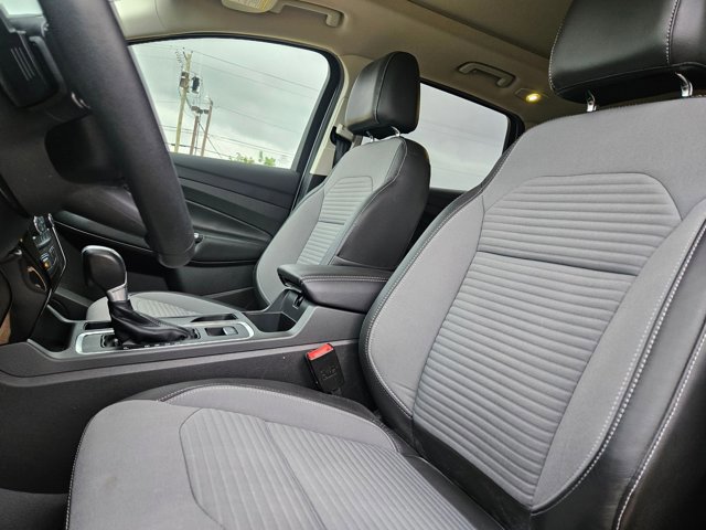 Used 2017 Ford Escape Titanium FWD image 17