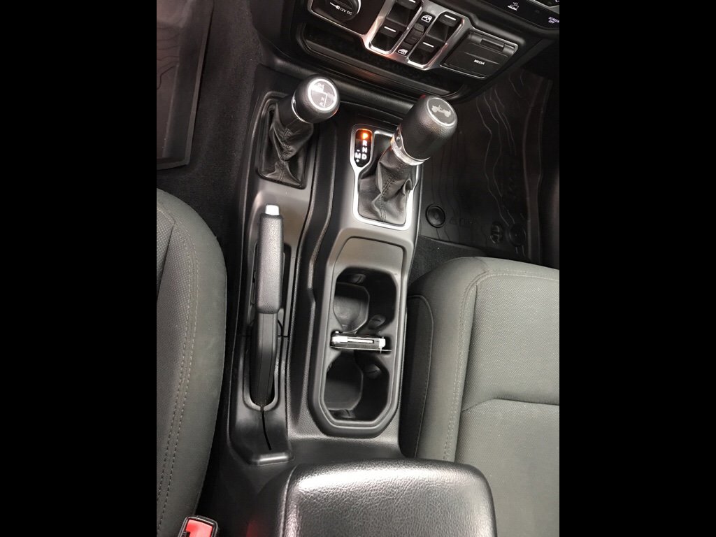 Used 2021 Jeep Wrangler Unlimited Sport image 11