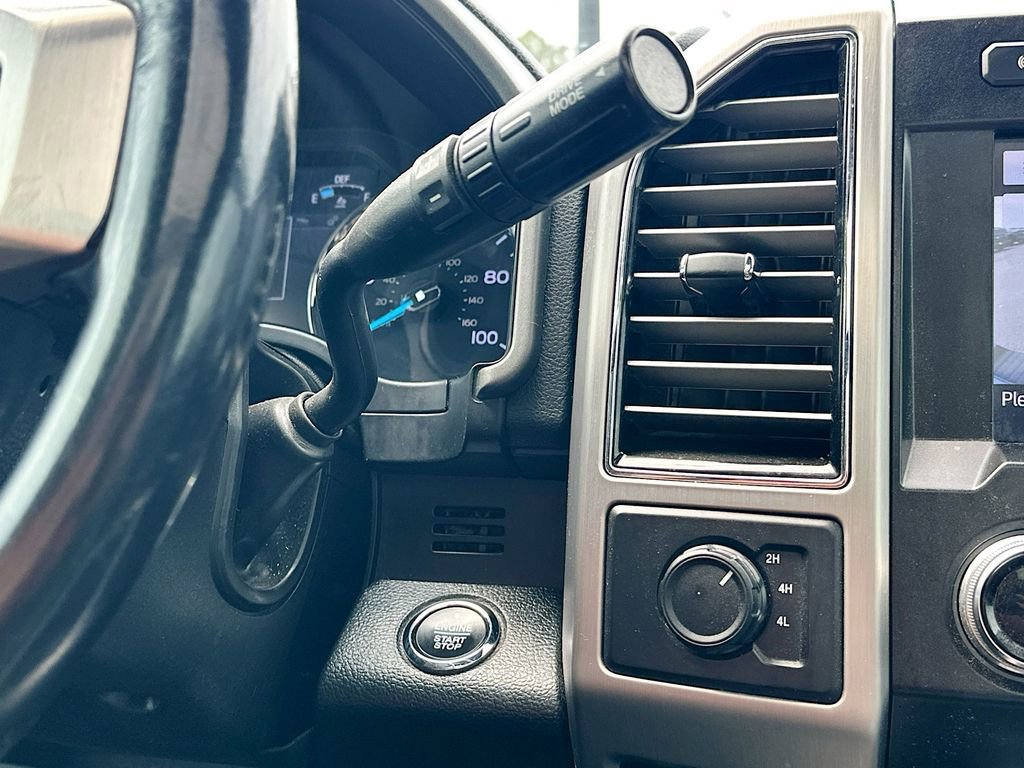 Used 2020 Ford F450 Platinum w/ FX4 Off-Road Package AWD/4WD image 22