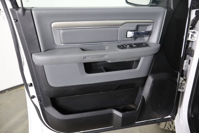 Used 2019 RAM 1500 Classic Warlock image 19