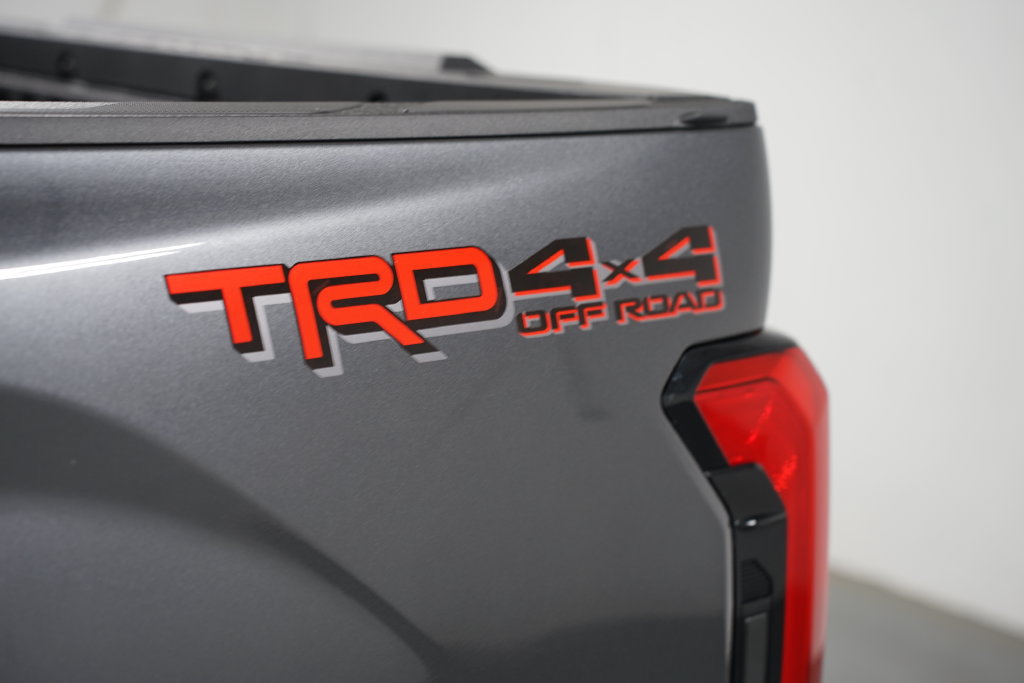 New 2026 Toyota Tundra Limited AWD/4WD image 11