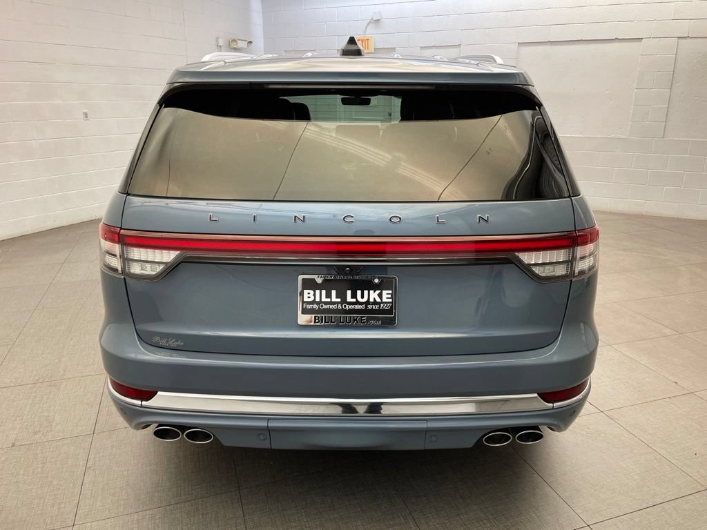 Used 2025 Lincoln Aviator Black Label AWD/4WD image 7