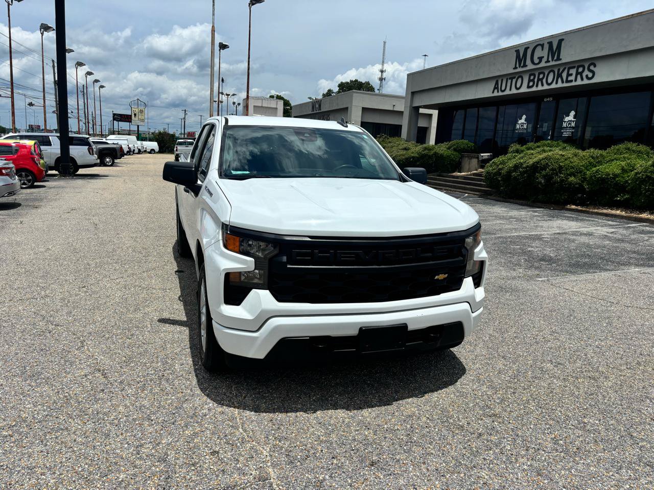 Used 2022 Chevrolet Silverado 1500 Custom RWD image 4