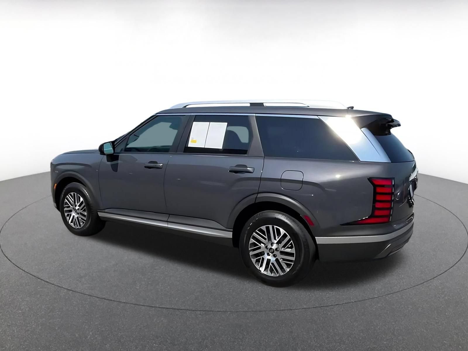 Used 2026 Hyundai Palisade SEL AWD/4WD image 10