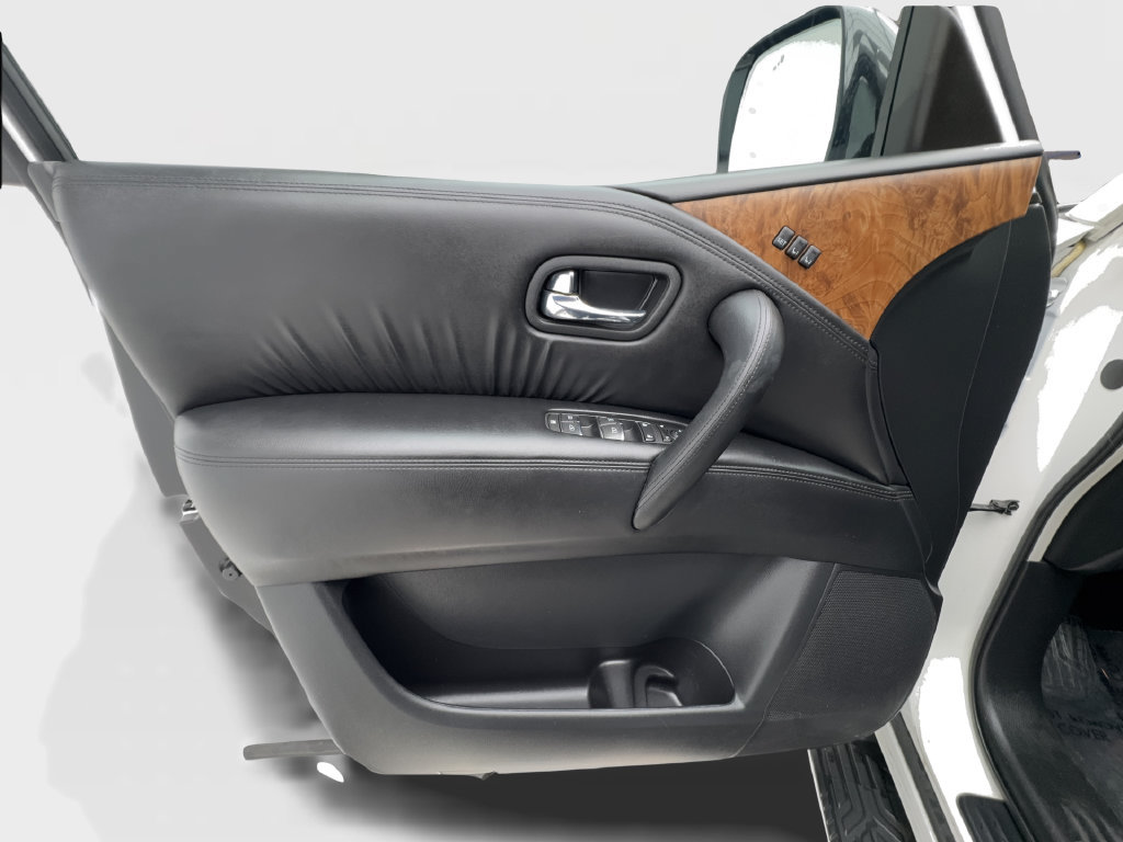 Used 2024 Nissan Armada SL w/ Captain's Chairs Package RWD image 26