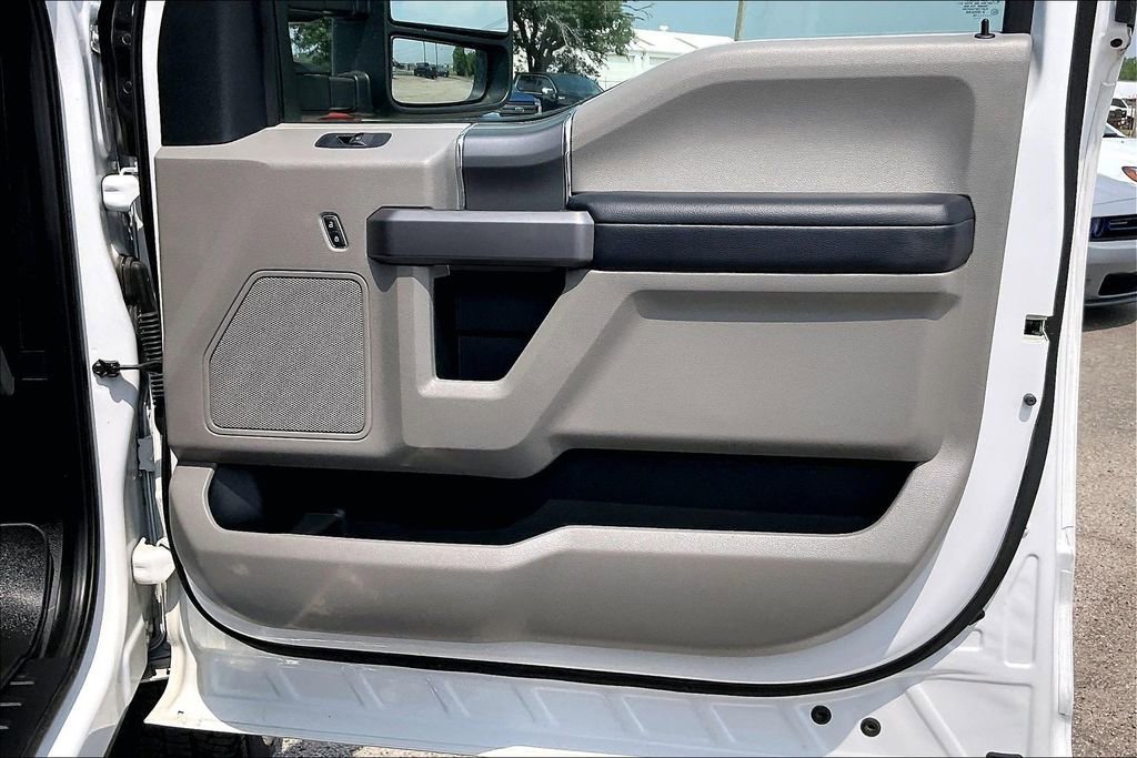 Used 2019 Ford F250 XLT w/ XLT Premium Package AWD/4WD image 29