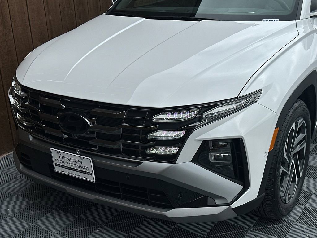 Used 2025 Hyundai Tucson Limited image 23