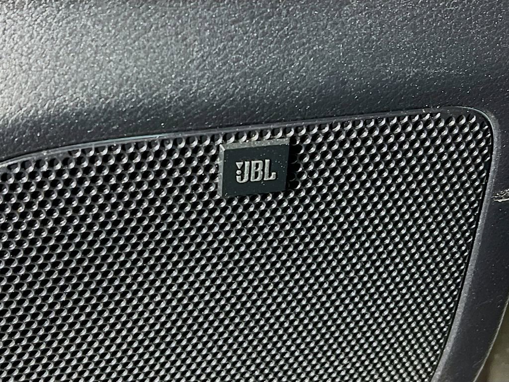 Certified 2021 Toyota Tacoma TRD Off-Road w/ TRD Premium Off Road Package image 18