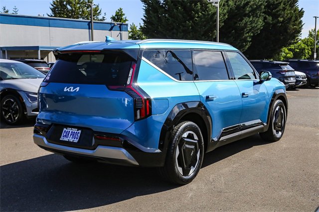 New 2026 Kia EV9 Land image 9