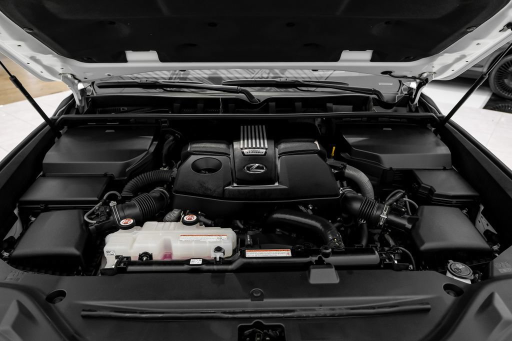 Used 2023 Lexus LX 600 F Sport image 47