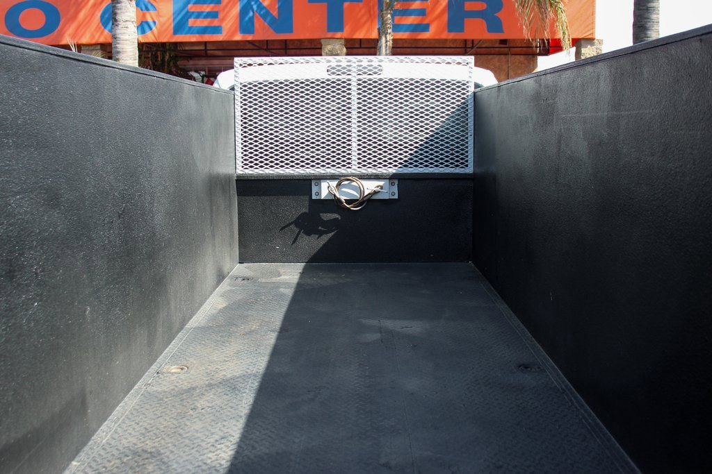 Used 2015 Ford F550 4x4 Crew Cab Super Duty image 9