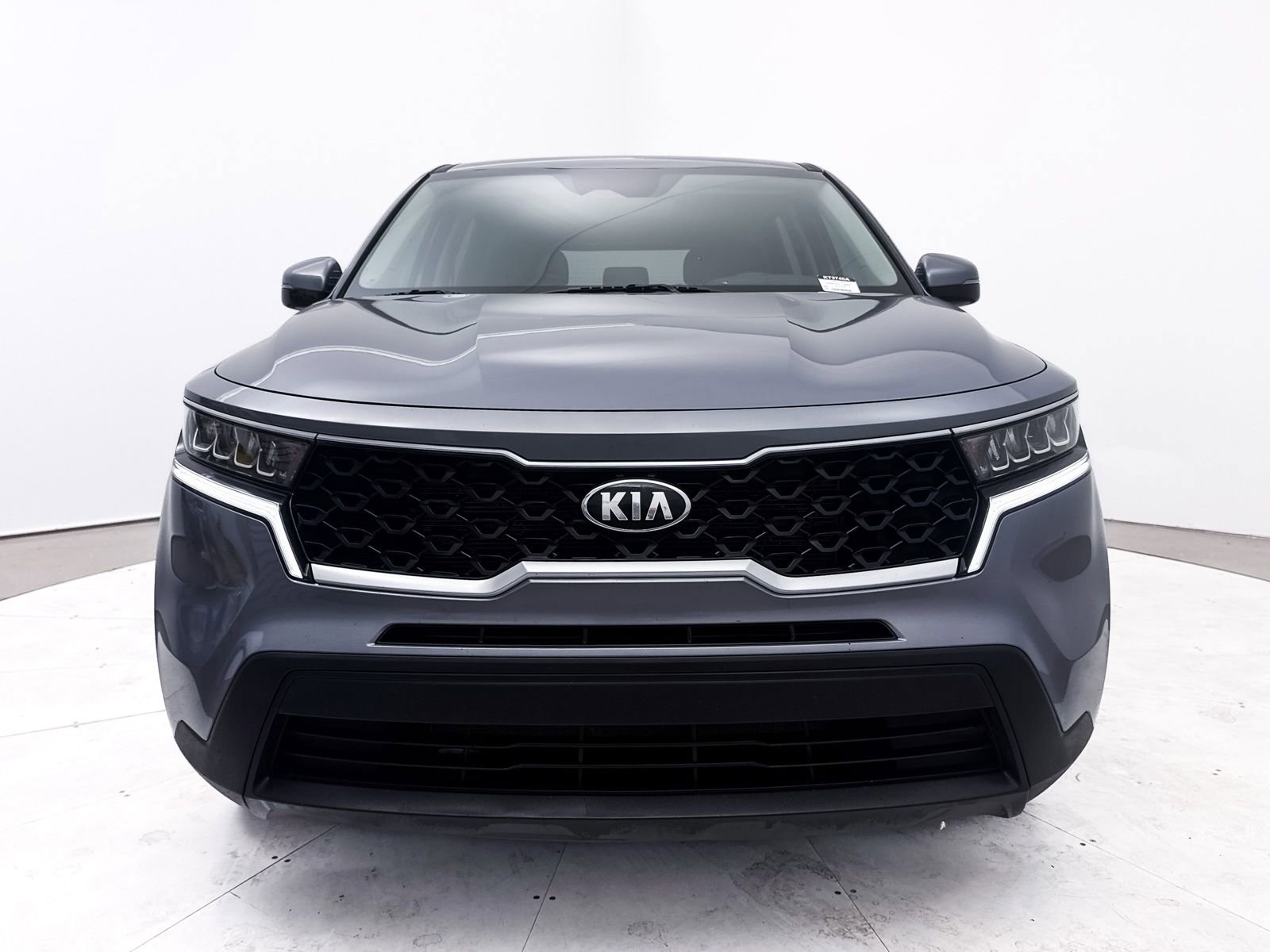 Used 2021 Kia Sorento LX image 11