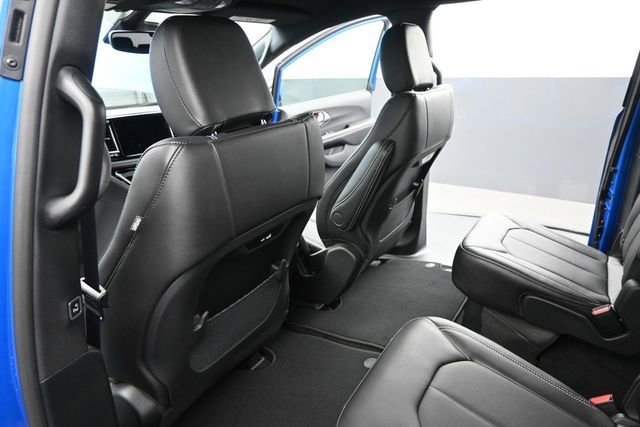 New 2027 Chrysler Pacifica Select AWD/4WD image 15