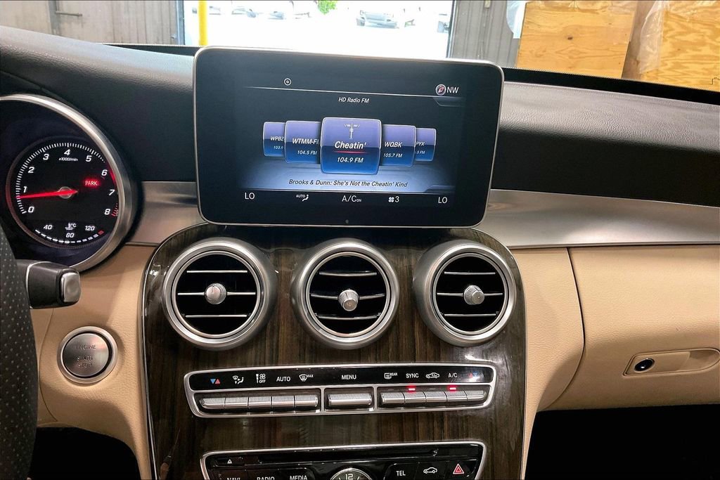 Used 2016 Mercedes-Benz C 300 4MATIC Sedan image 15