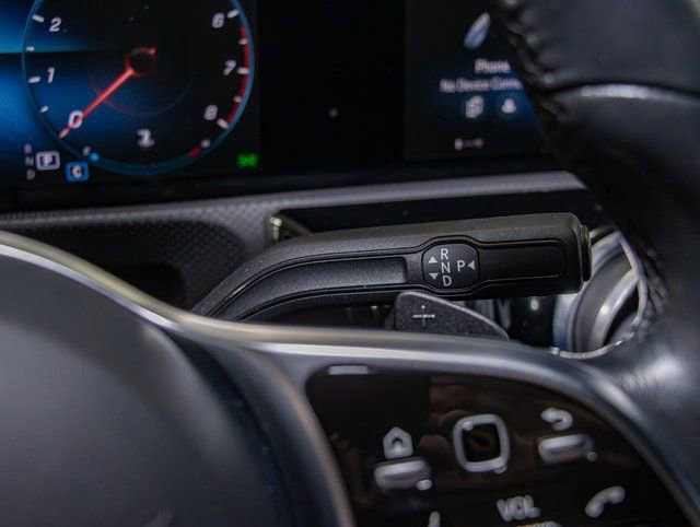 Used 2023 Mercedes-Benz CLA 250 4MATIC image 17