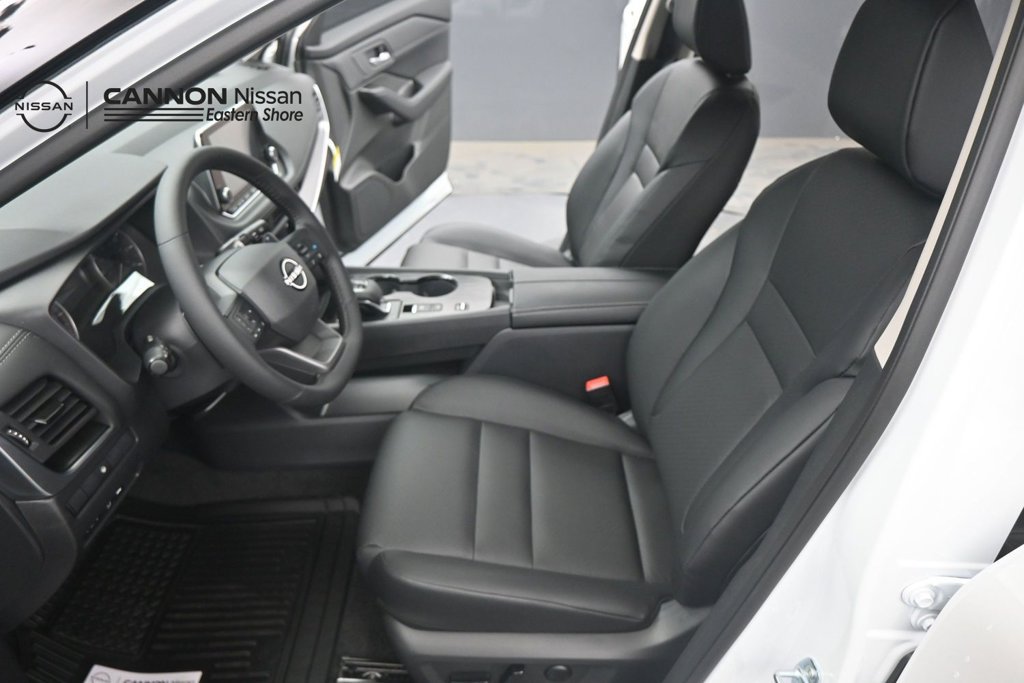 New 2026 Nissan Rogue Dark Armor AWD/4WD image 9