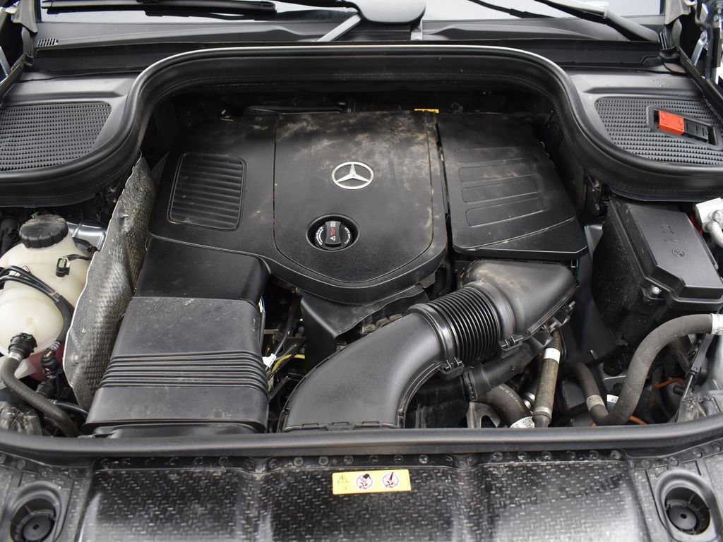 Used 2024 Mercedes-Benz GLE 450e 4MATIC image 8