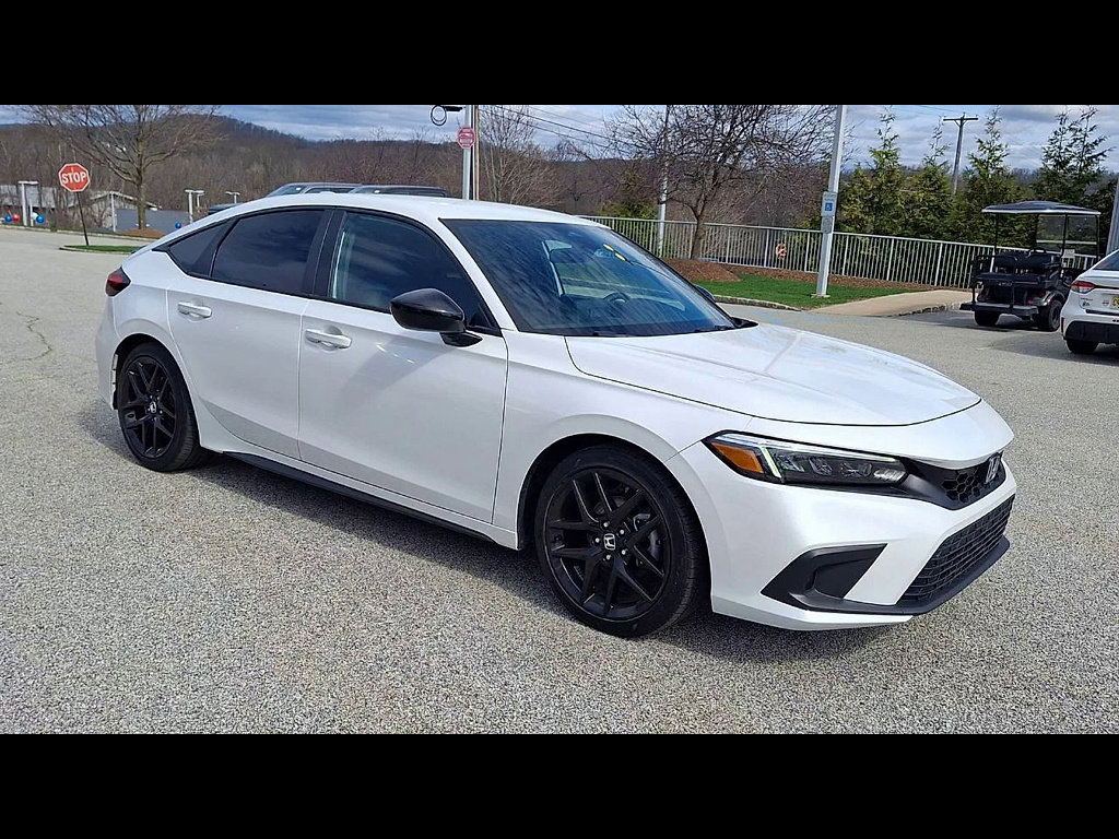 Used 2024 Honda Civic Sport image 2