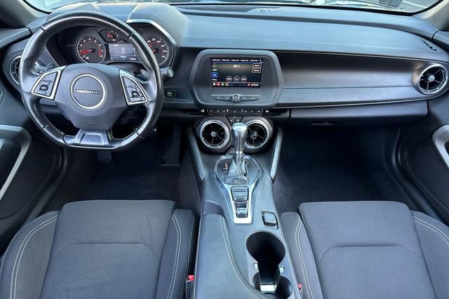 Used 2020 Chevrolet Camaro LT w/ RS Package image 13