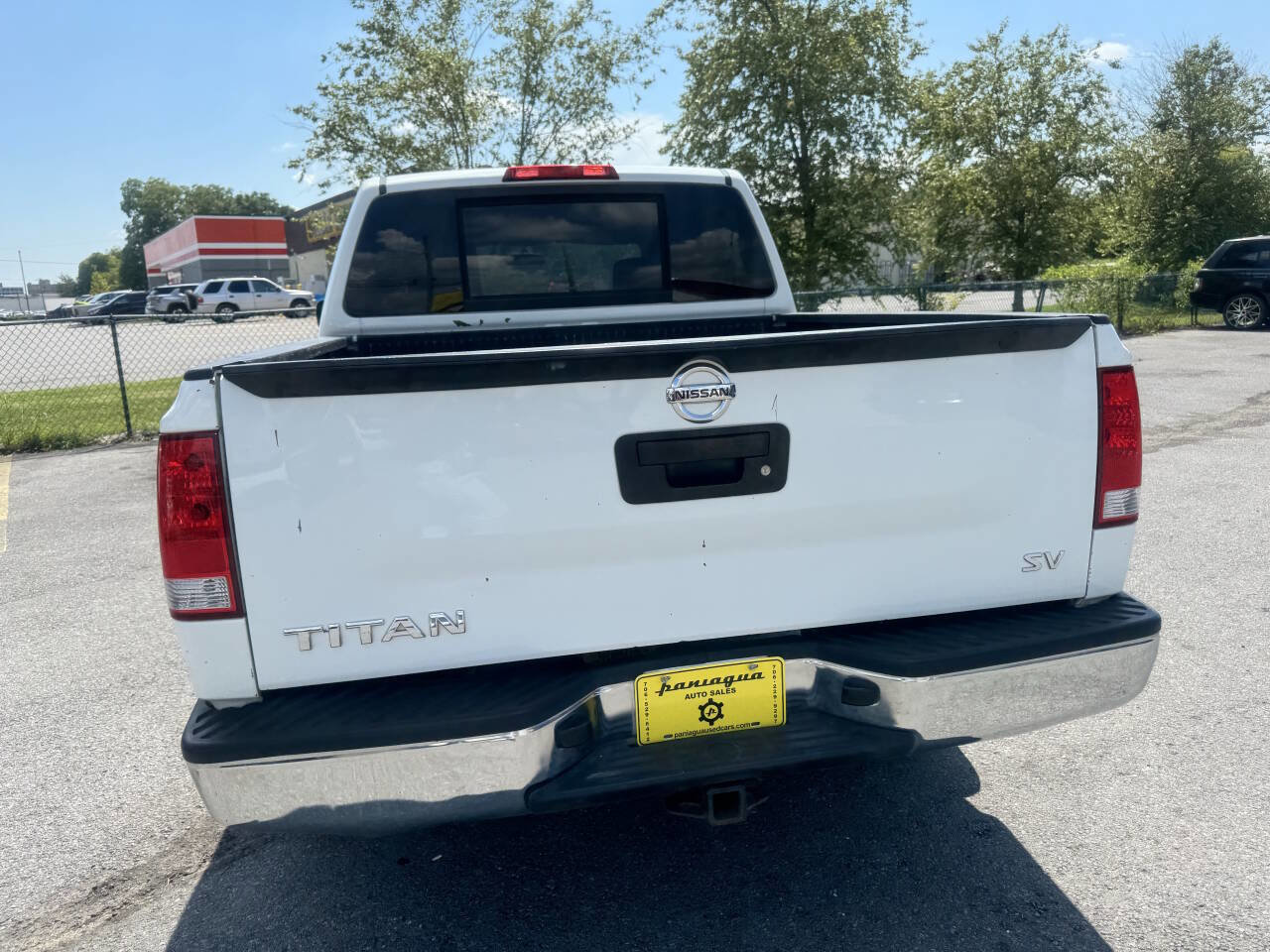 Used 2013 Nissan Titan SV image 16