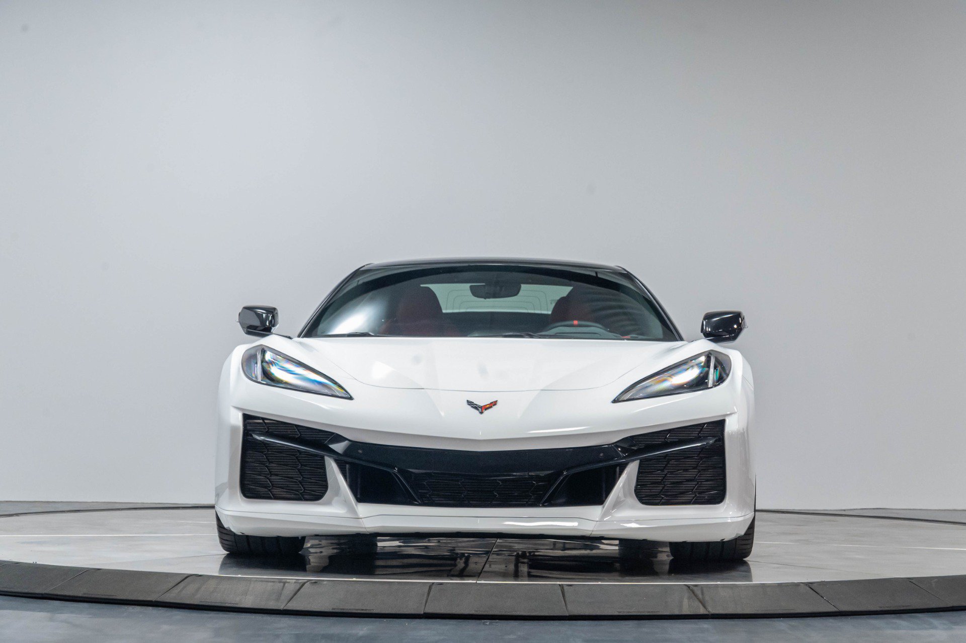 Used 2023 Chevrolet Corvette Z06 RWD image 35