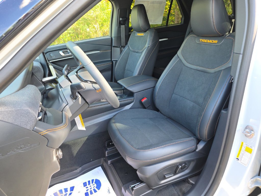 New 2027 Ford Explorer Tremor w/ Tremor Convenience Package AWD/4WD image 12