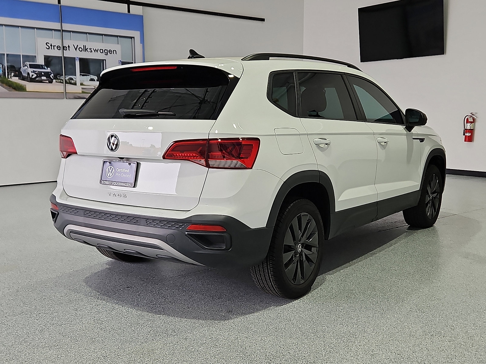 Certified 2023 Volkswagen Taos S FWD image 3