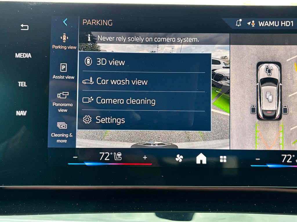 New 2026 BMW X2 xDrive28i w/ Technology Package AWD/4WD image 25