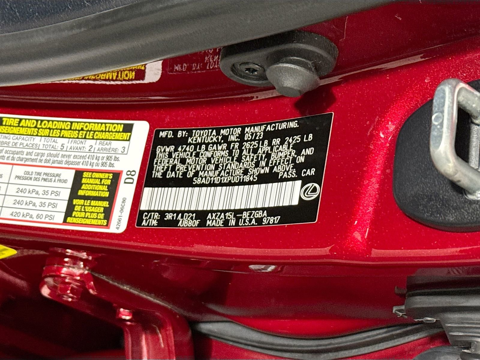 Used 2023 Lexus ES 250 w/ Premium Package image 13