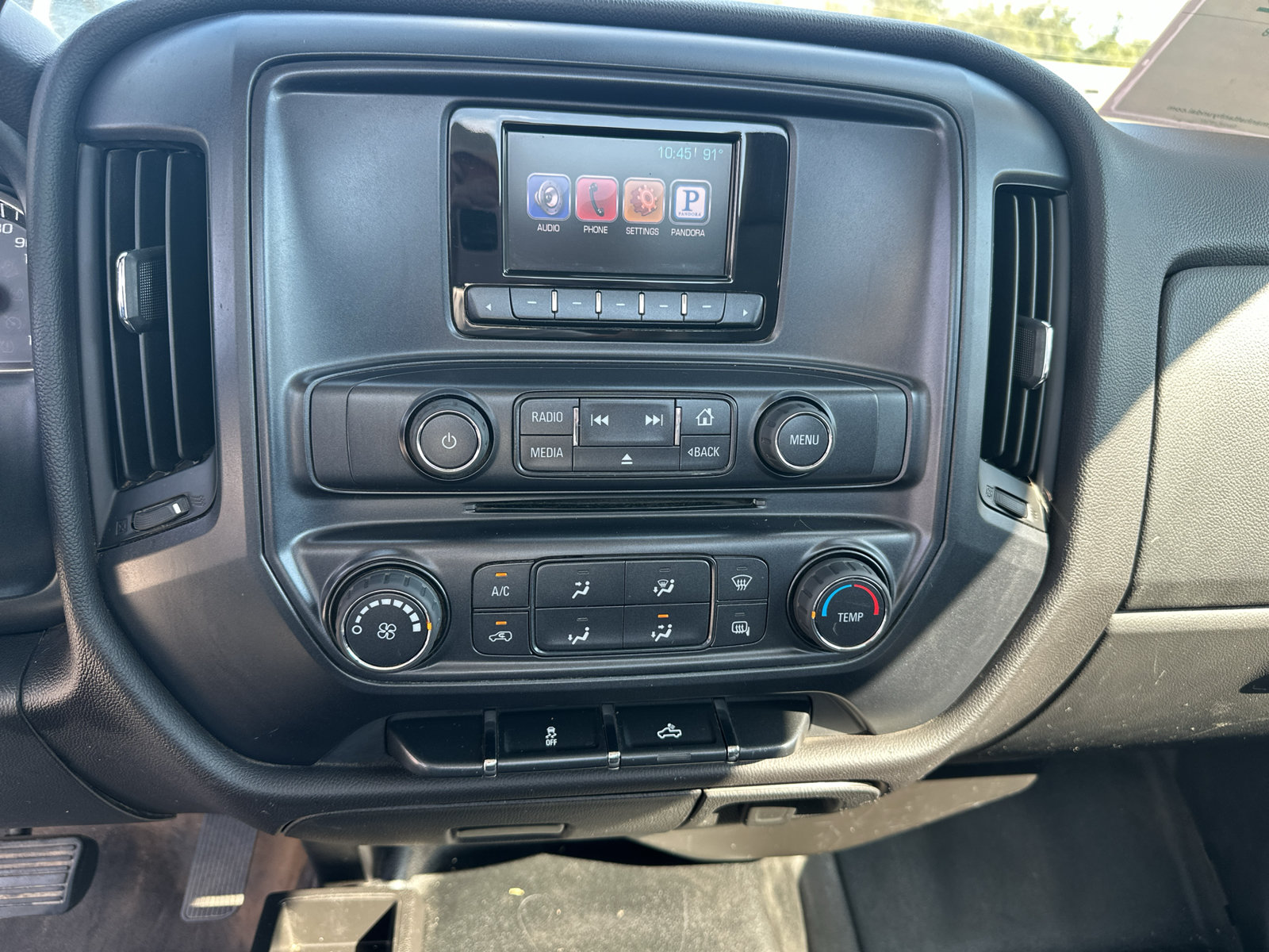 Used 2015 Chevrolet Silverado 1500 W/T w/ WT Fleet Convenience Package AWD/4WD image 3