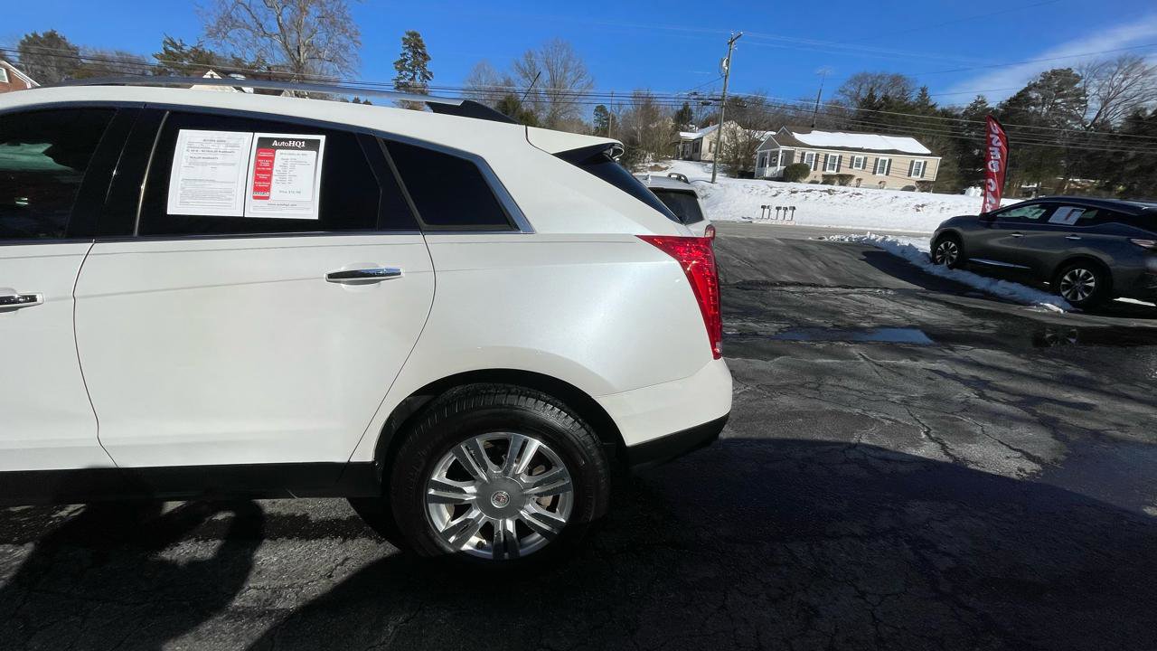 Used 2014 Cadillac SRX Luxury w/ Driver Awareness Package image 5