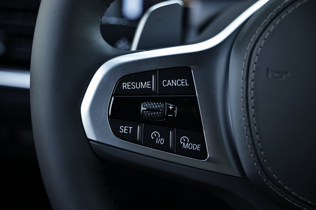New 2026 BMW X6 xDrive40i w/ Climate Comfort Package image 33