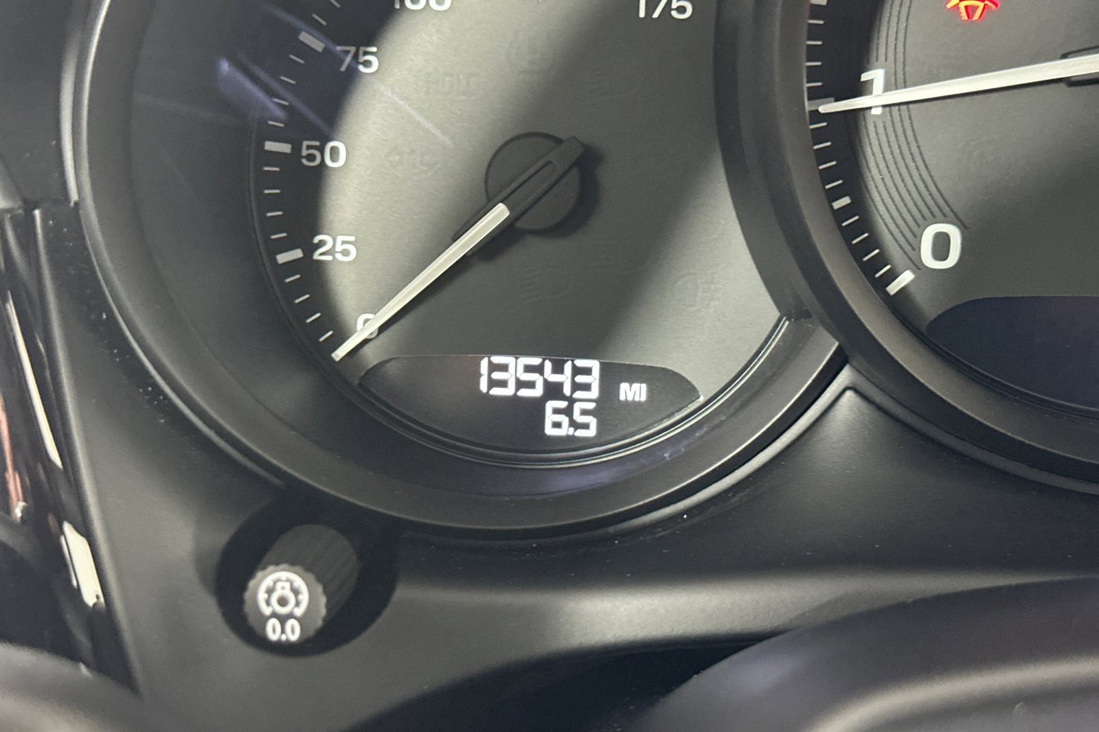 Used 2024 Porsche Macan Turbo image 23