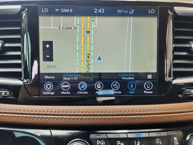 Used 2019 Chrysler Pacifica Limited w/ Advanced Safetytec Group image 16