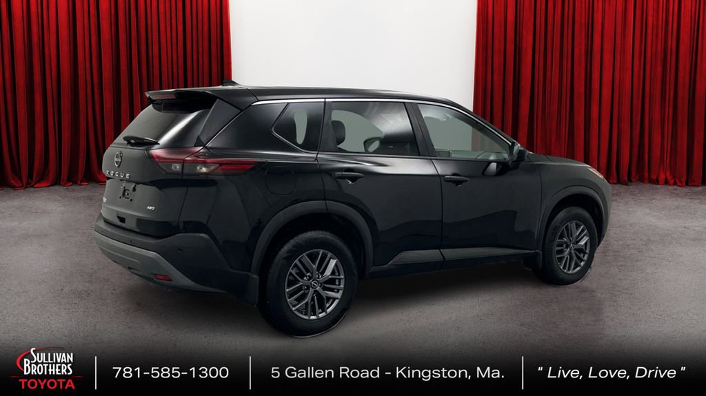 Used 2022 Nissan Rogue S image 5