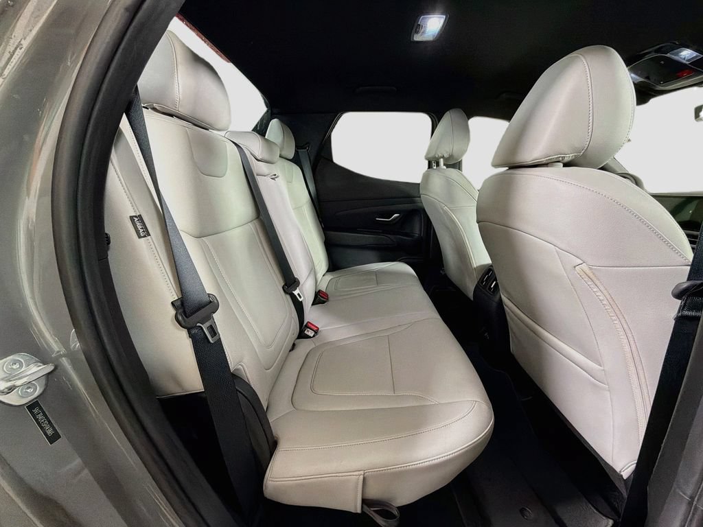 Used 2025 Hyundai Santa Cruz SEL FWD image 26