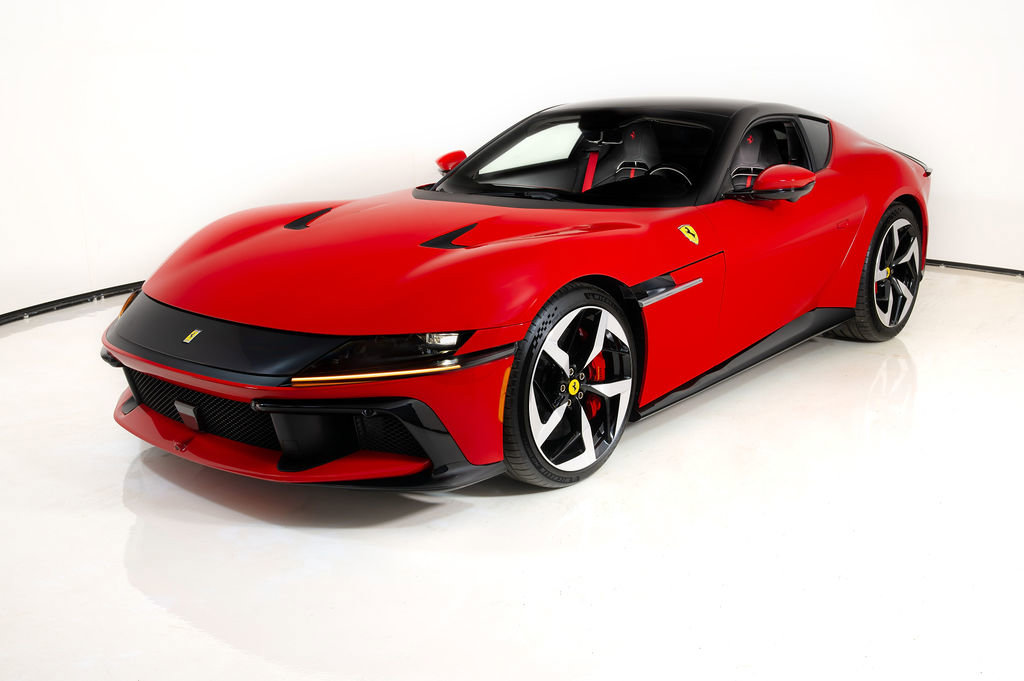 Certified 2025 Ferrari 12Cilindri image 6