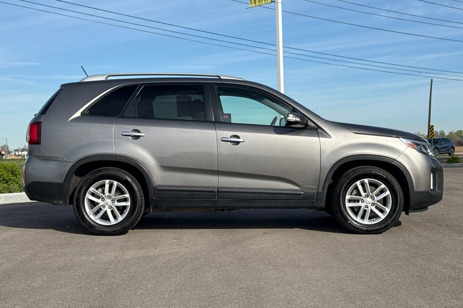 Used 2014 Kia Sorento LX AWD/4WD image 3