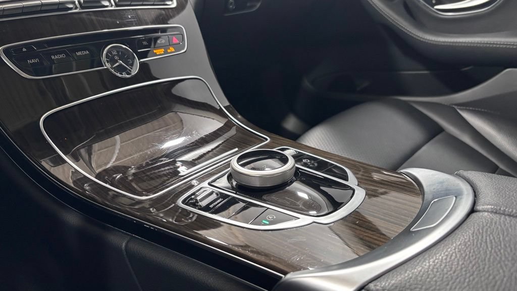Used 2018 Mercedes-Benz C 300 4MATIC Sedan image 15